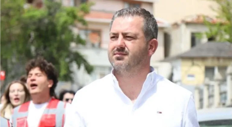 Manşet Resmi