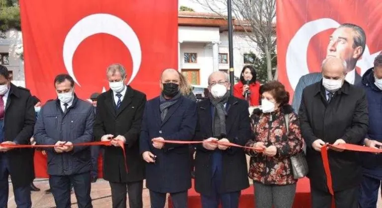 ZÜBEYDE HANIM PARKI HİZMETE AÇILDI